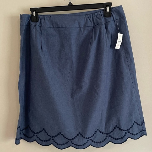 Talbots Chambray Blue Scalloped Embroidered Hem Above Knee Skirt Size 14w NWT - Picture 3 of 6